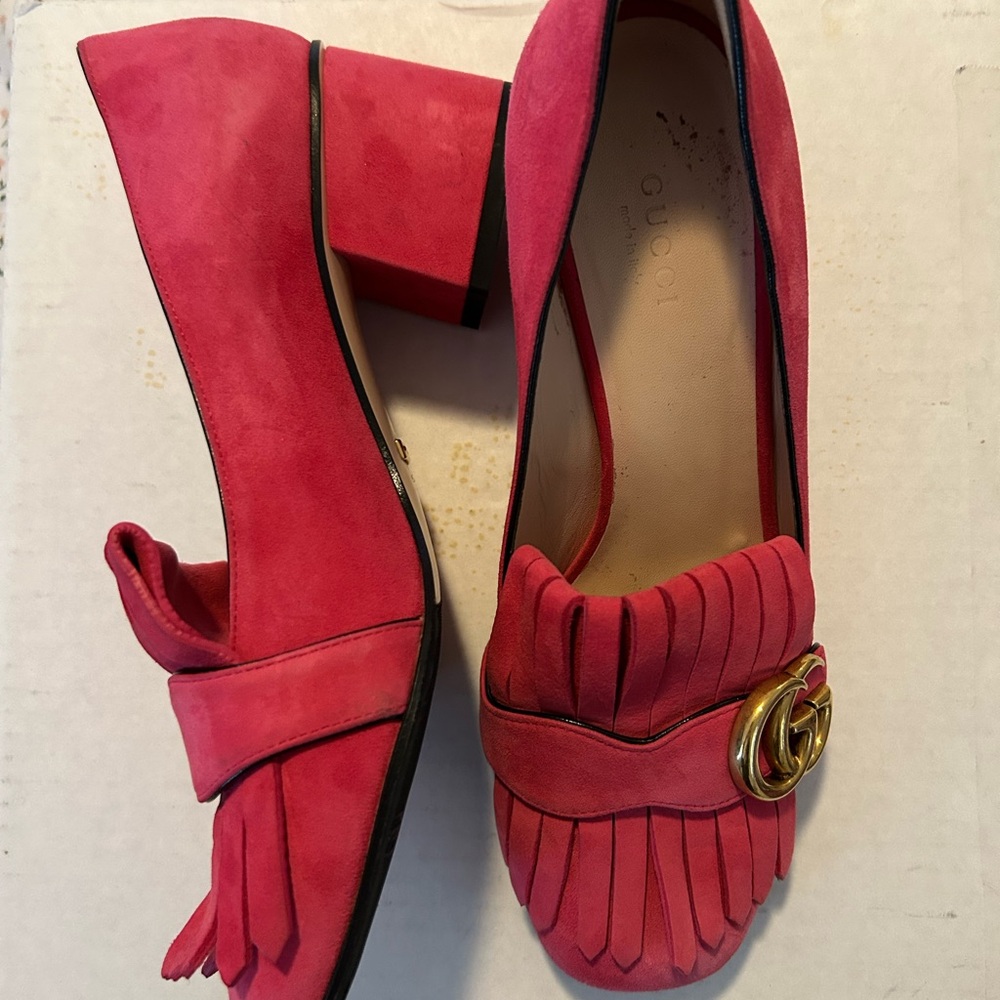 Gucci Pink Suede Fringe Loafers with Gold Double G - Picture 4 of 6